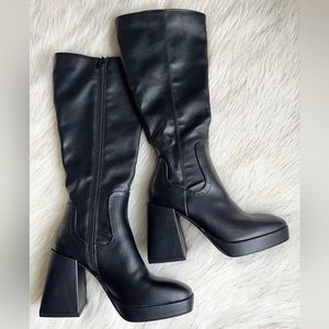 Pull&Bear size 6 Knee High Boots